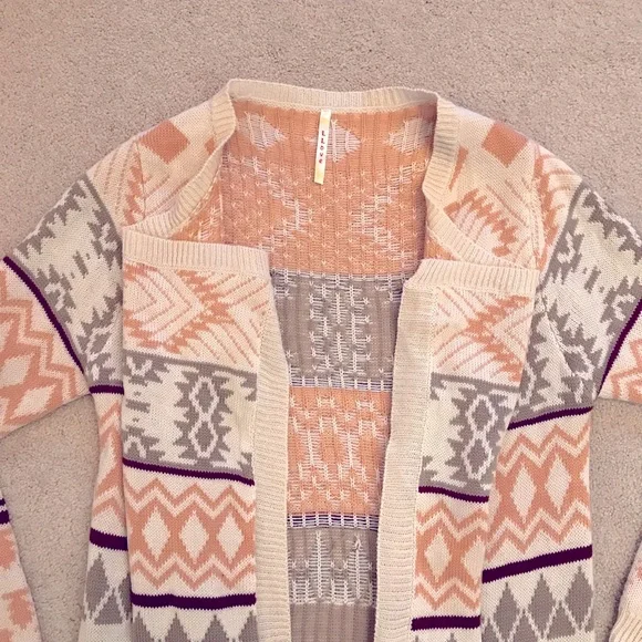 LLove Long Cardigan Sweater Womens Size Medium Large Beige Peach Open Front Knit - Picture 7 of 12